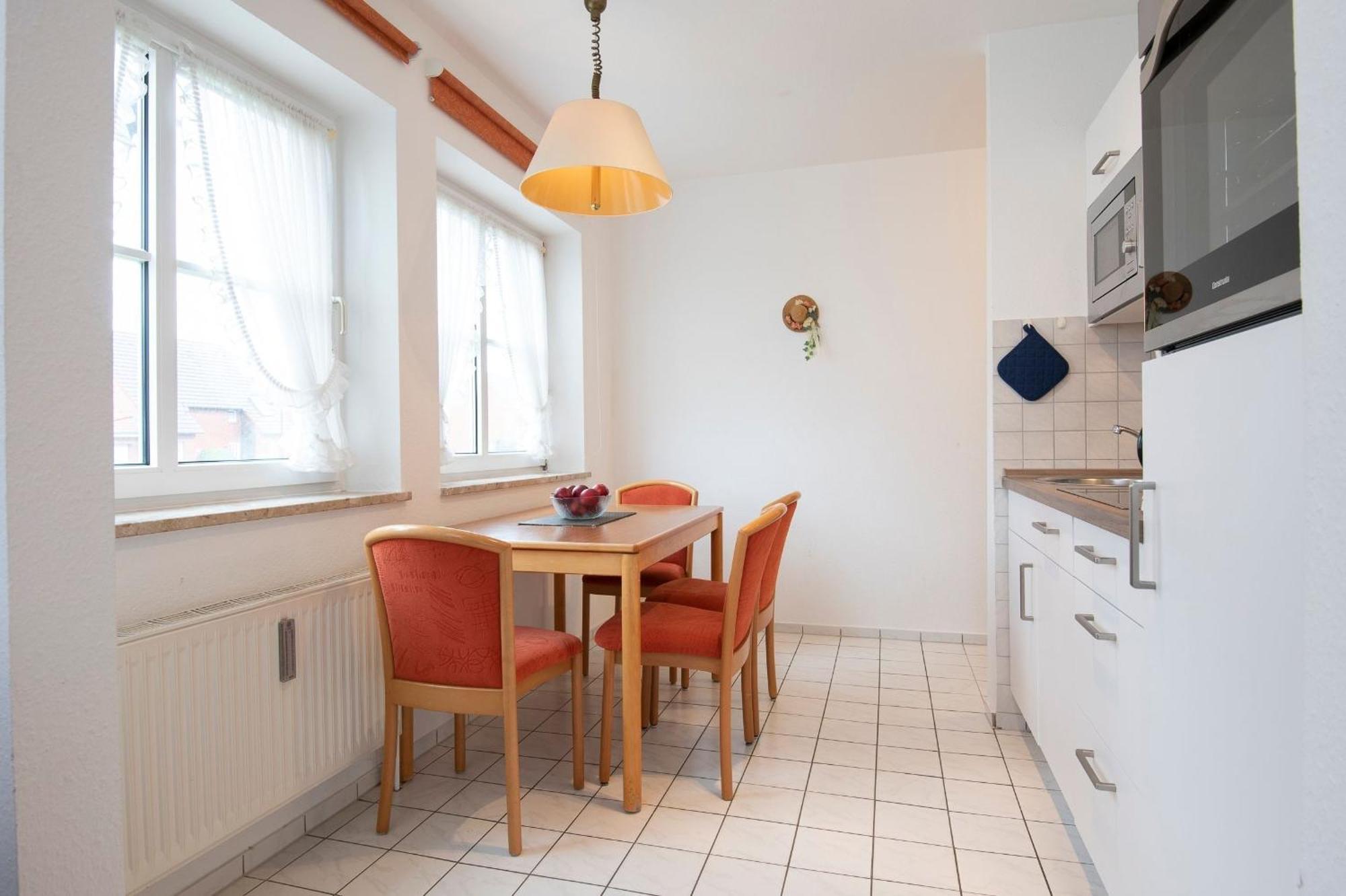 Ferienwohnung Ostseebutt Mit Terrasse Im Kaiserhof 2 เคลเลนฮูเซน ภายนอก รูปภาพ